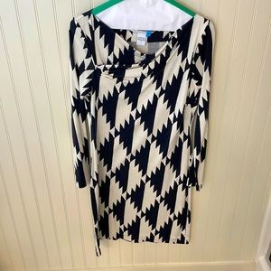 Diane Von Furstenberg dress Size 8. Only worn twice.
